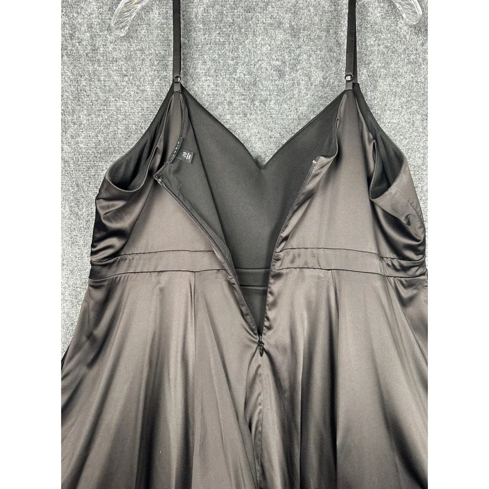 Torrid Womens Satin Fit and Flare Cocktail Dress 20 Black Sweetheart Formal LBD - Picture 5 of 15